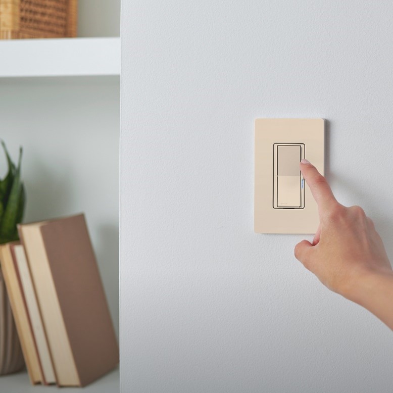 (Pictured Diva smart dimmer in Ivory)