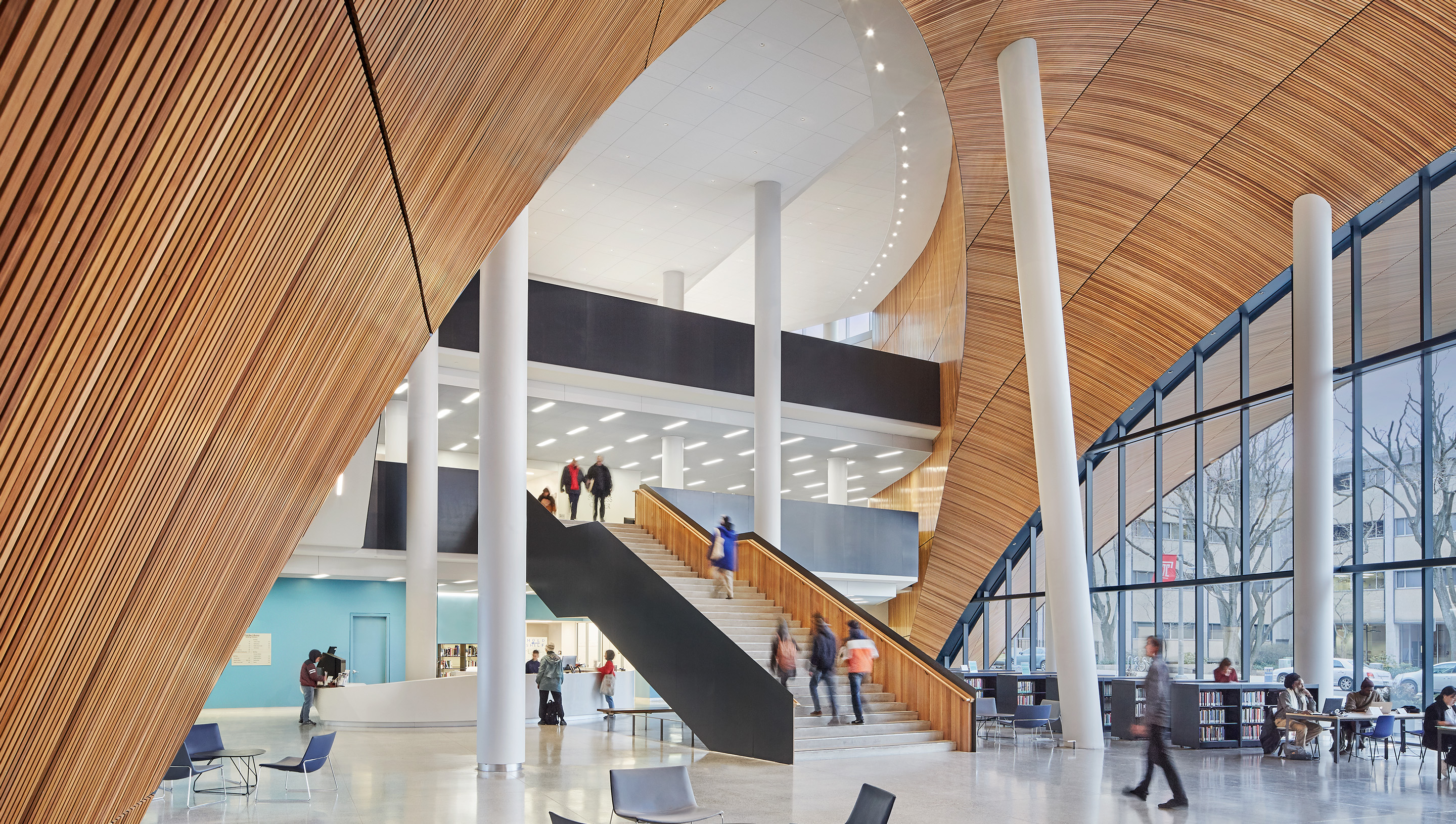 A Philadelphia commercial lobby & atrium  with Lutron roller shades and Quantum. ©Photo by: John Muggenborg