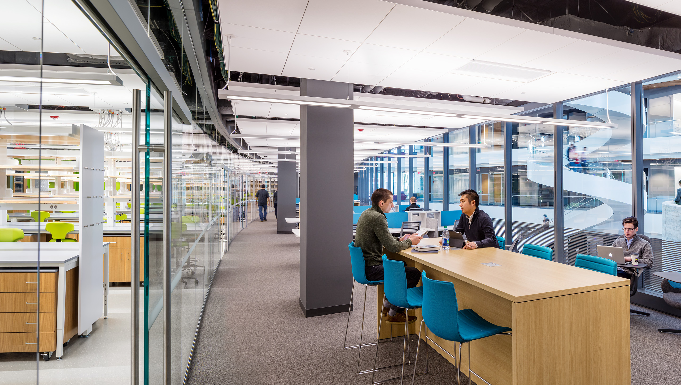 A Northeastern University commercial collaborative spaces with Lutron Quantum. Warren Jagger Photography