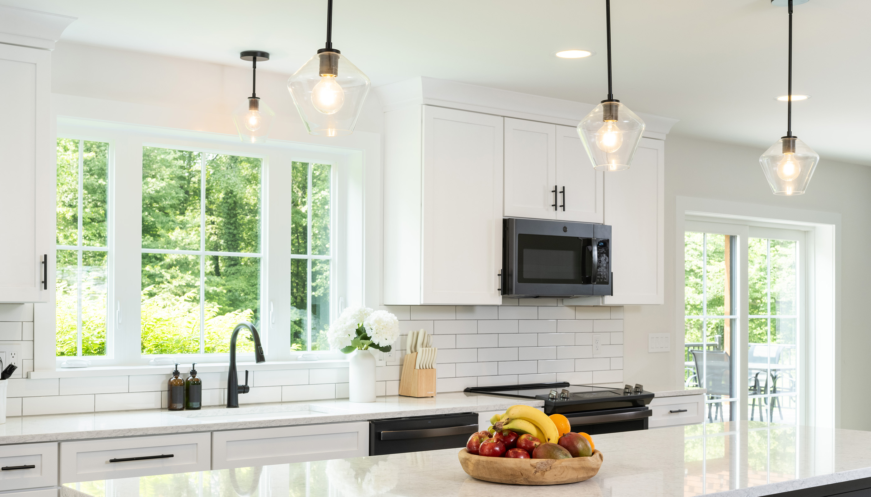 A Northeast private residence kitchen with Lutron Caséta