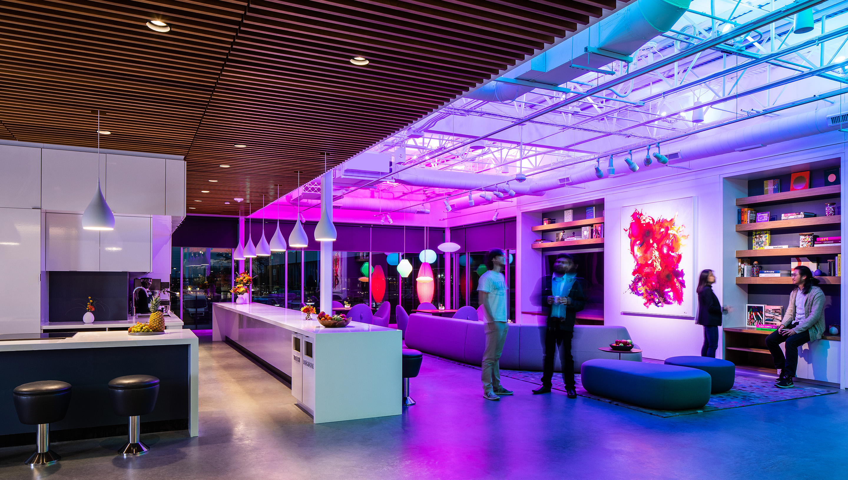 An Austin commercial collaborative space with Lutron Ketra lamps and Athena. © Jake Holt Photography