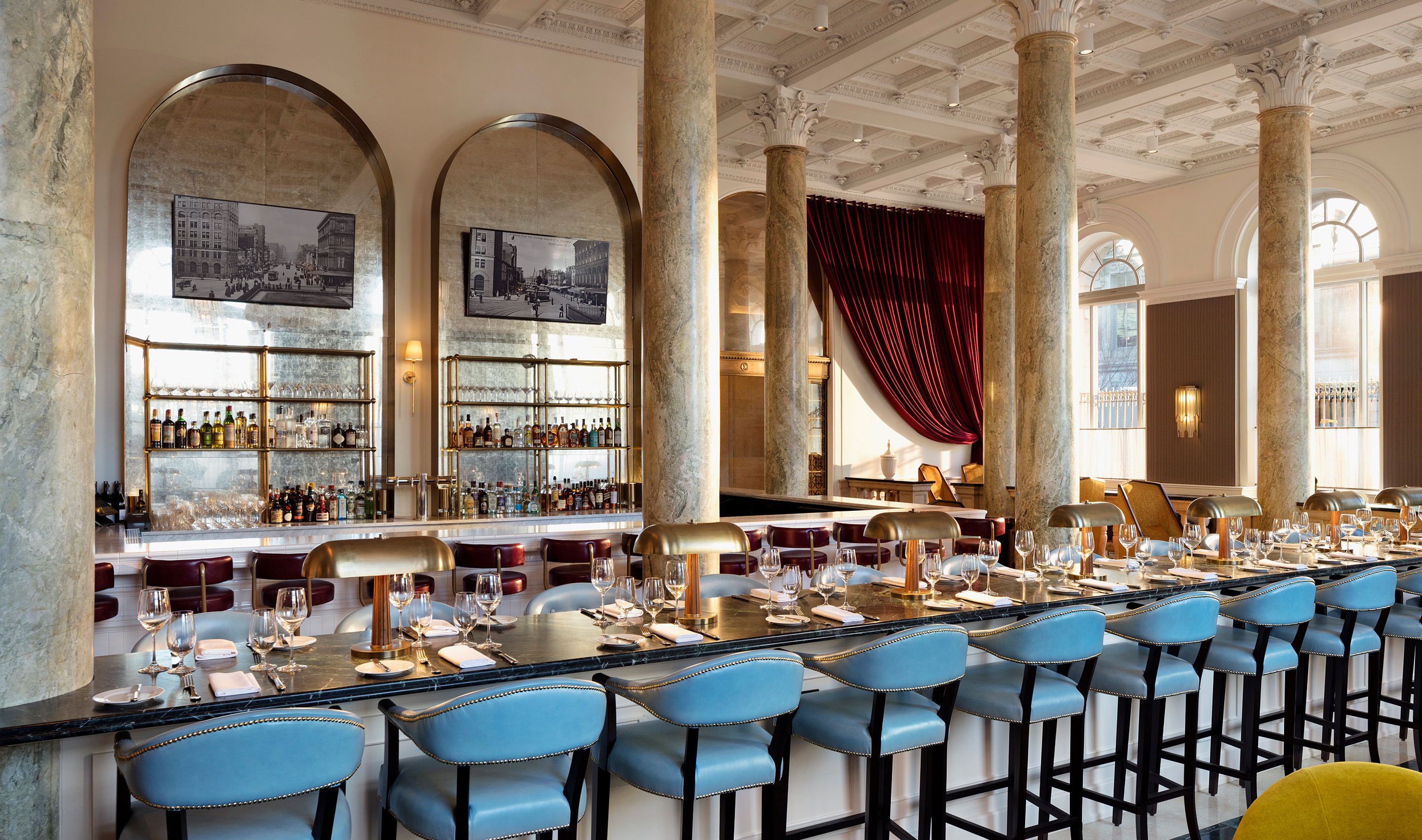 A Washinghton hospitality dining & social space with Lutron Ketra & Athena. ©jenniferhughesphoto 