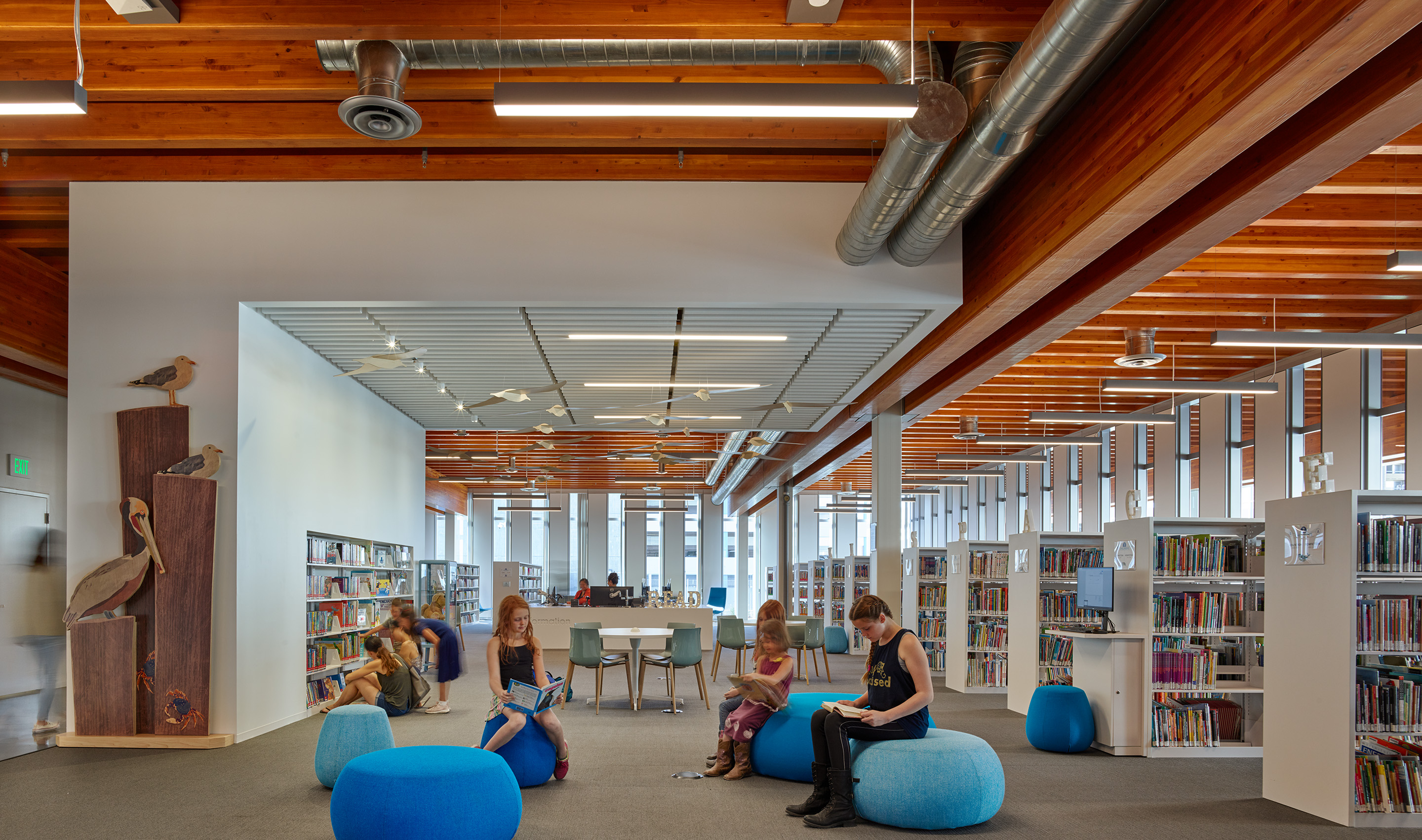 A Long Beach commercial collaborative spaces with Lutron Quantum. ©Fotoworks/Benny Chan