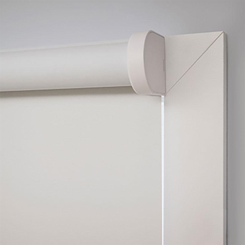 lutron_TriathlonSelectRollerShadesAdvantage_01_180x180_2x_d