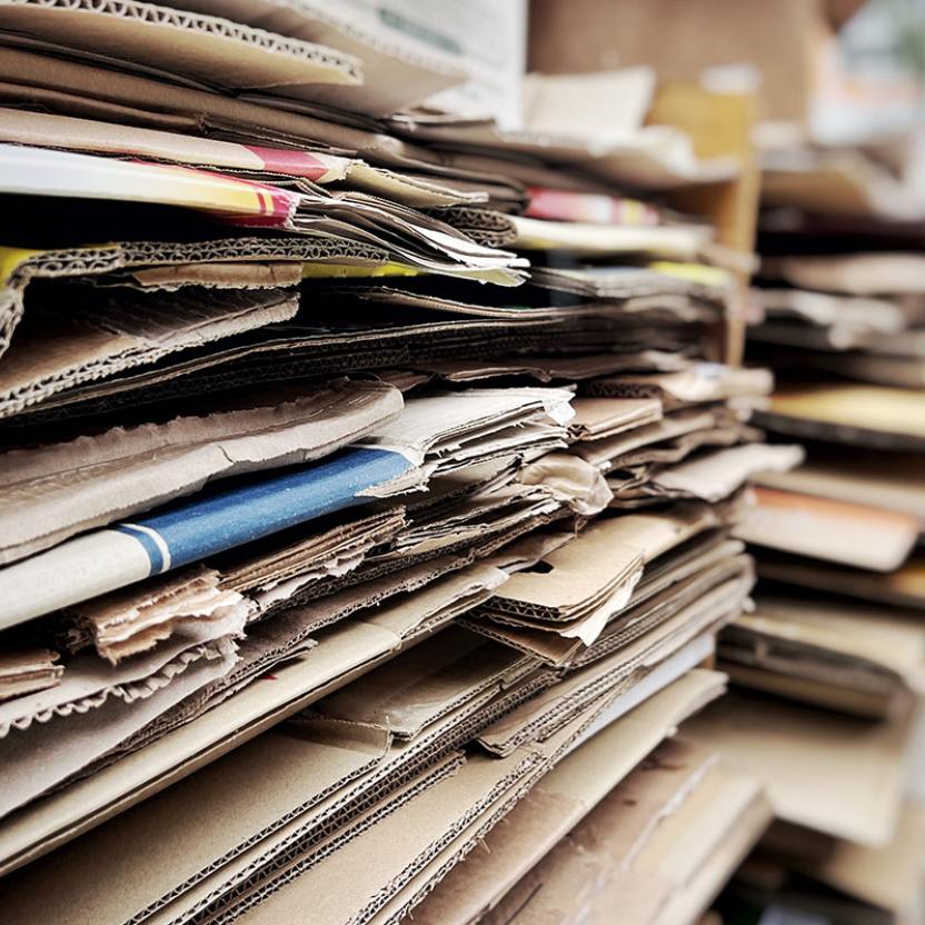 lutron_sustainabilityWaste_gridCardCarousel_02_416x400_2x_d