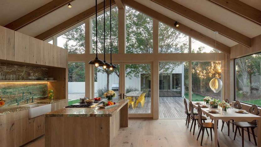 kitchen-east-hampton-with-dining-room