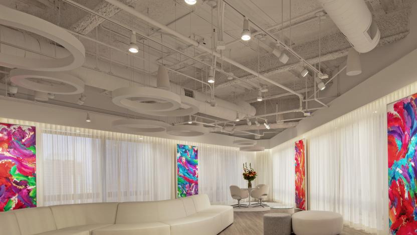 experience-area-la-design-studio-2023-84-drapes-closed