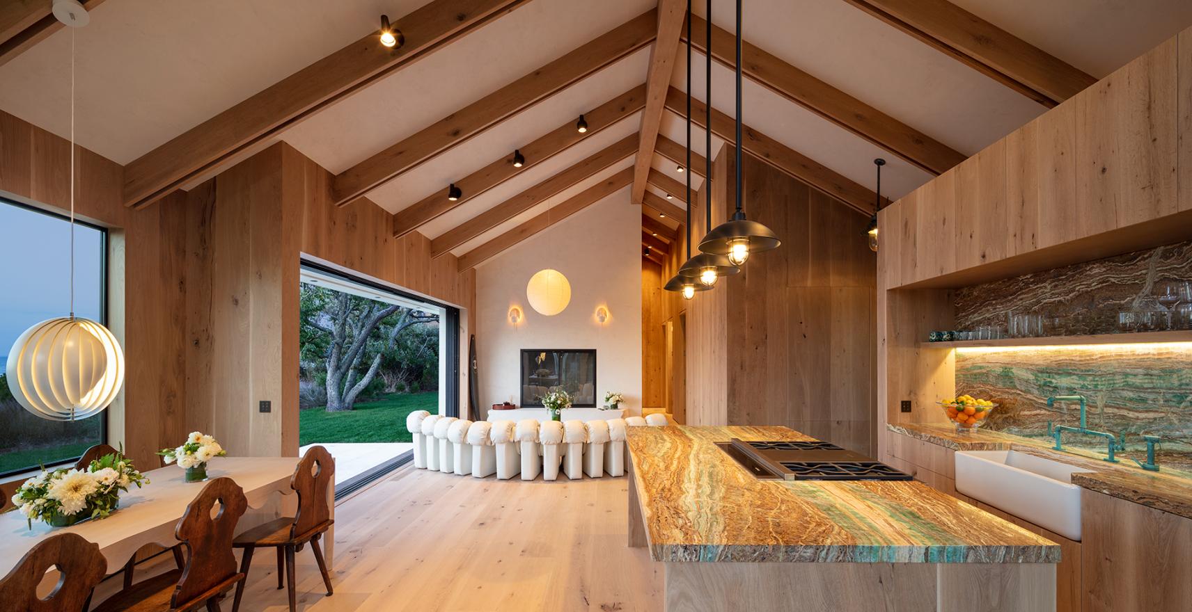 great-room-east-hampton-dusk