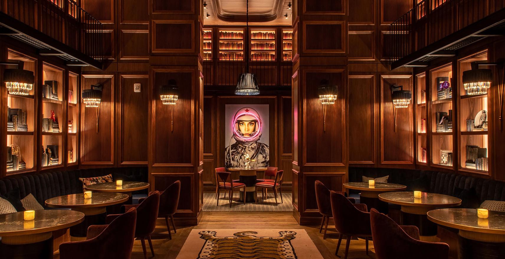 restaurant-lounge-chasing-rabbits