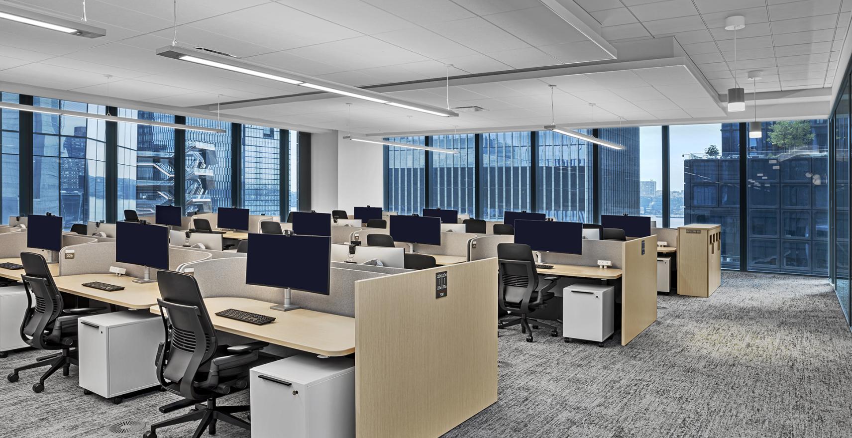 trading-floor-blackrock-eric-laignel-38