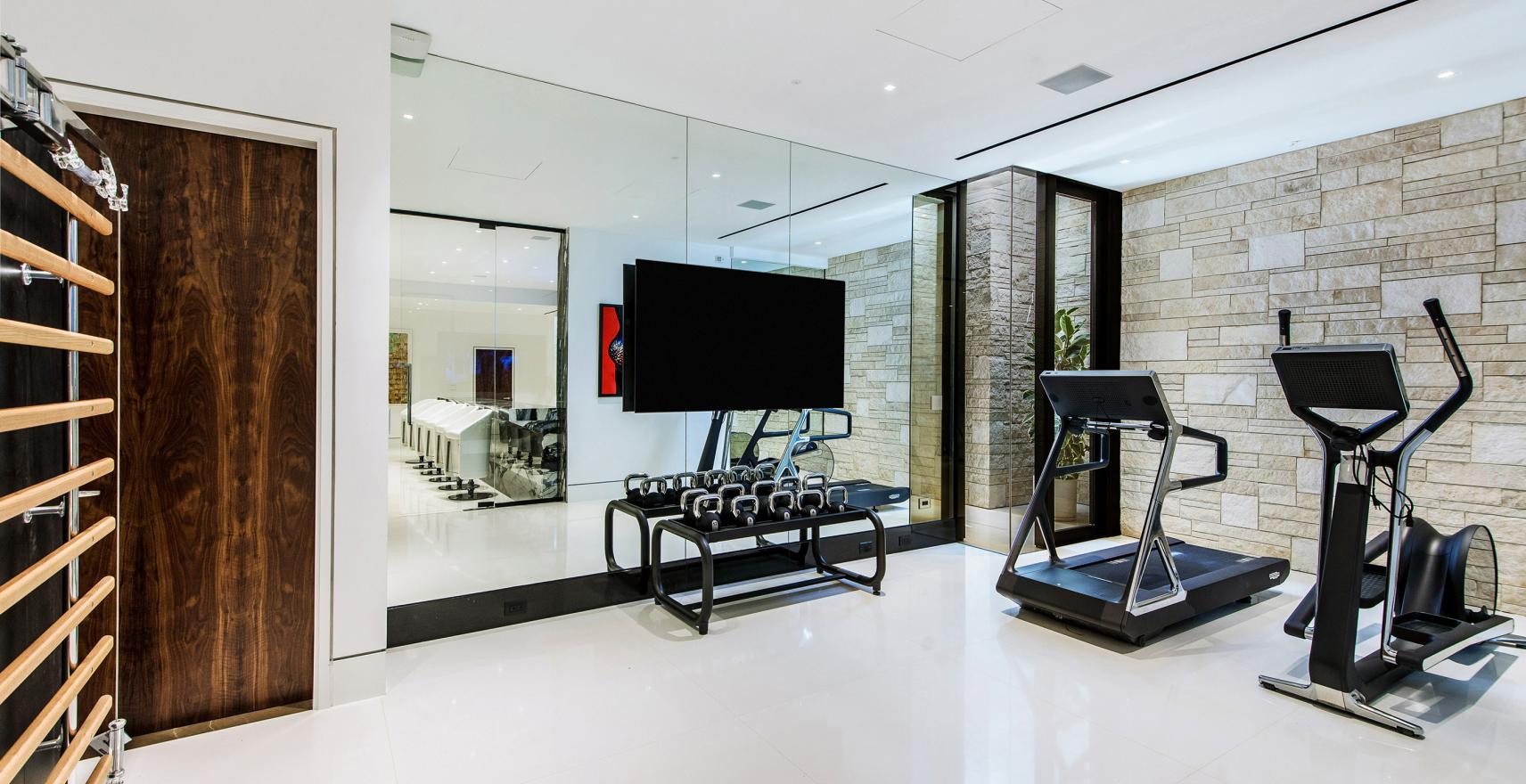 jd2-0526-home-gym-no-logos-2