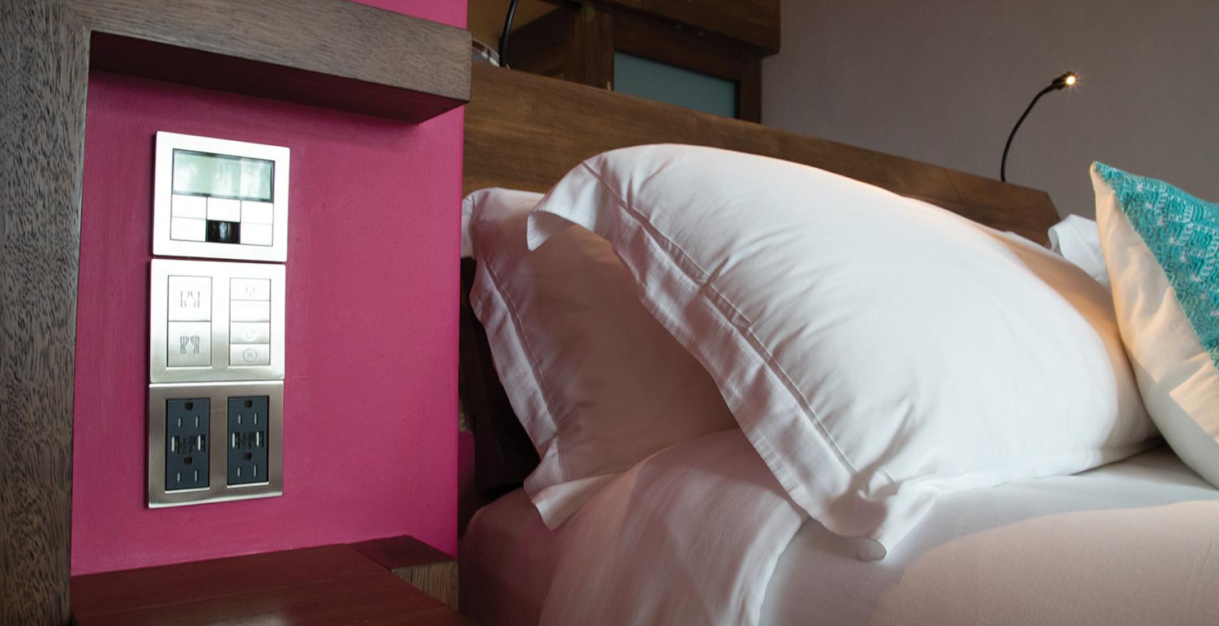 Xcaretlutron-content-stub_722x488_x2_d