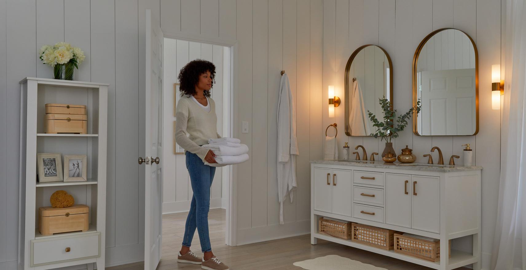 bath-retail22-alt-bright-woman-in-doorway-brighter