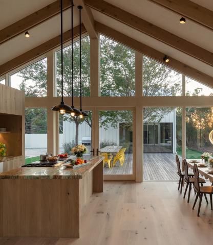 kitchen-east-hampton-with-dining-room