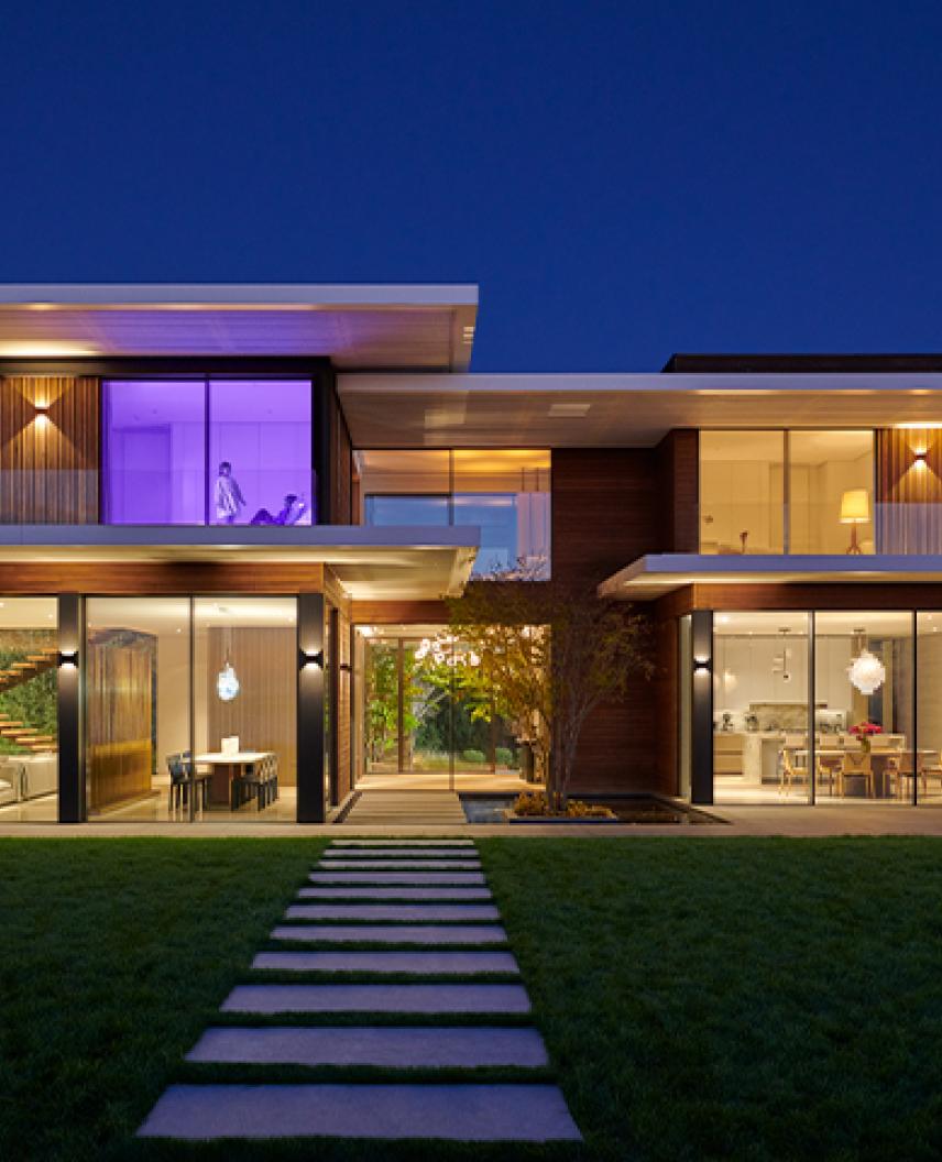 LuxuryHome-FeaturedCarouselCard