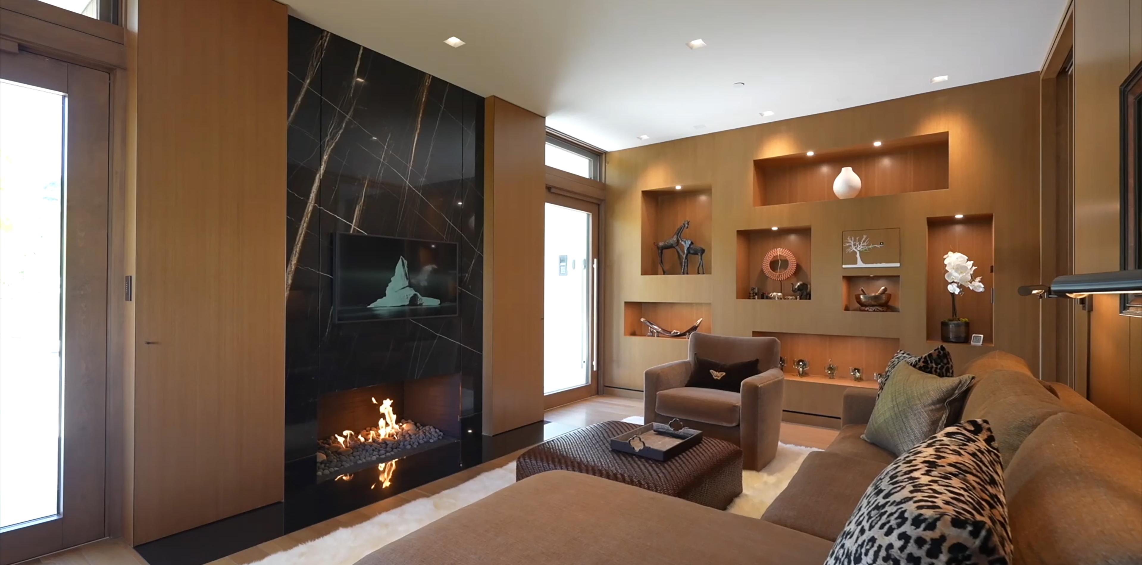 screenshot_downlights_video