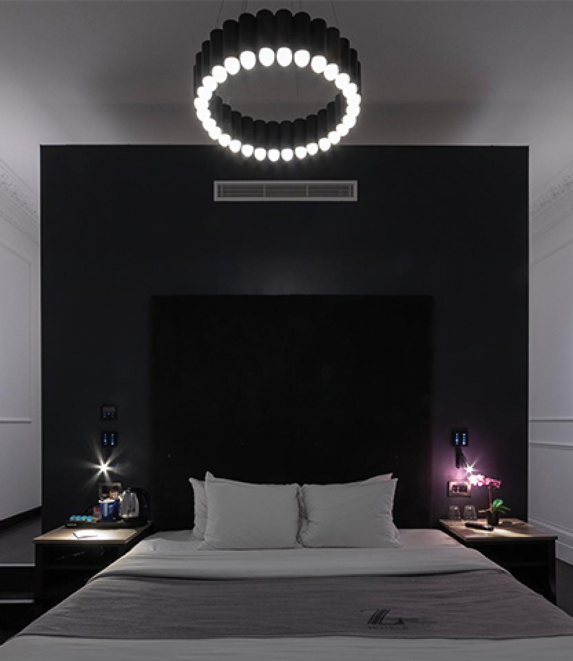 Z Hotel Room