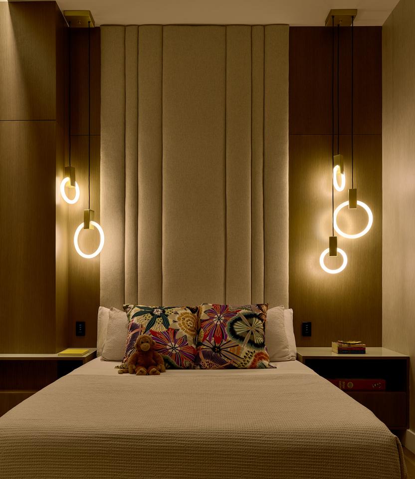 An Austin residential bedroom with Lutron Ketra lights, Palladiom keypads, and HomeWorks.