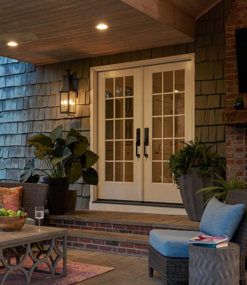 A Southeast private residence outdoor space with Lutron Caséta