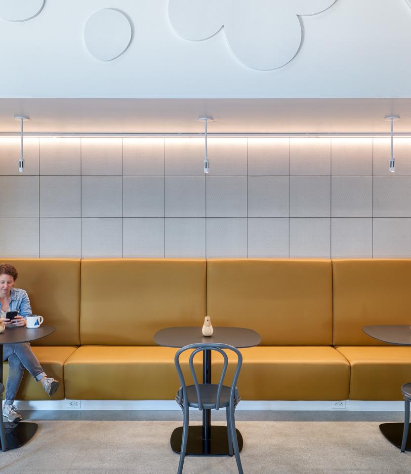 A Mountain View collaborative space with Lutron Quantum