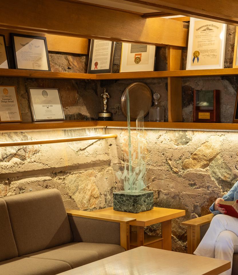 A Scottsdale residential living room with Lutron HomeWorks