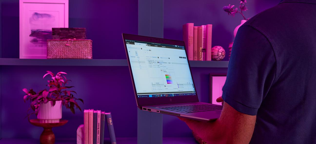 bookshelves-lumaris-rgb-laptop-programming-vignette-47184
