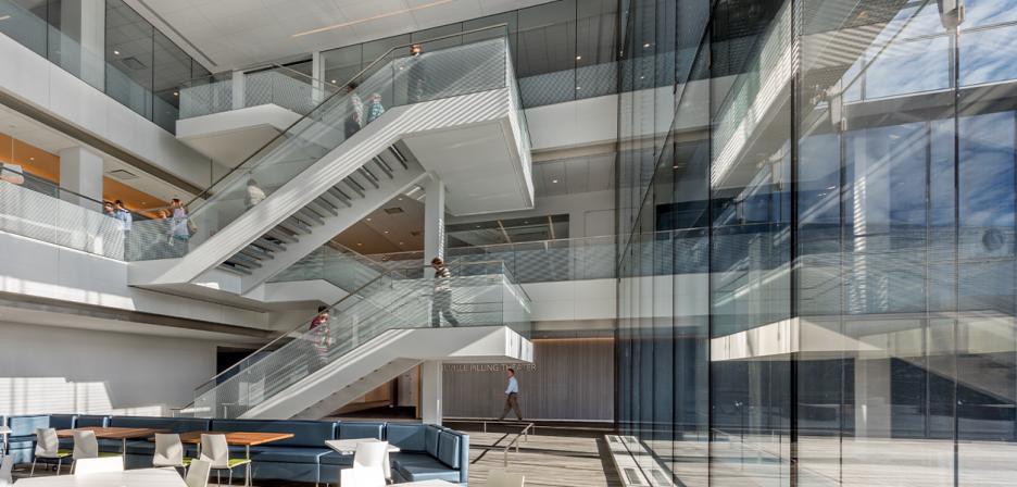 lutron_sustainability_tabSliderCarousel_03_1296x600_x1_d