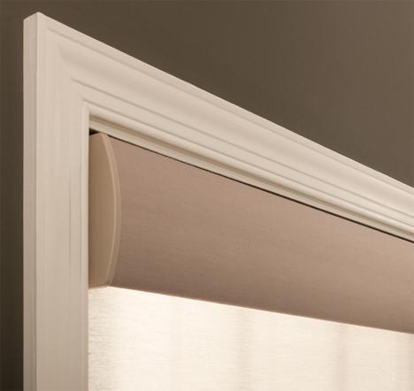 Close up of Serena Roller with fabric-wrapped fascia