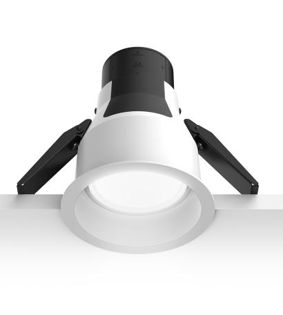 Ketra D4R remodeler downlight with natural white 1,400K-1,0000K S30 lamp fixed configuration