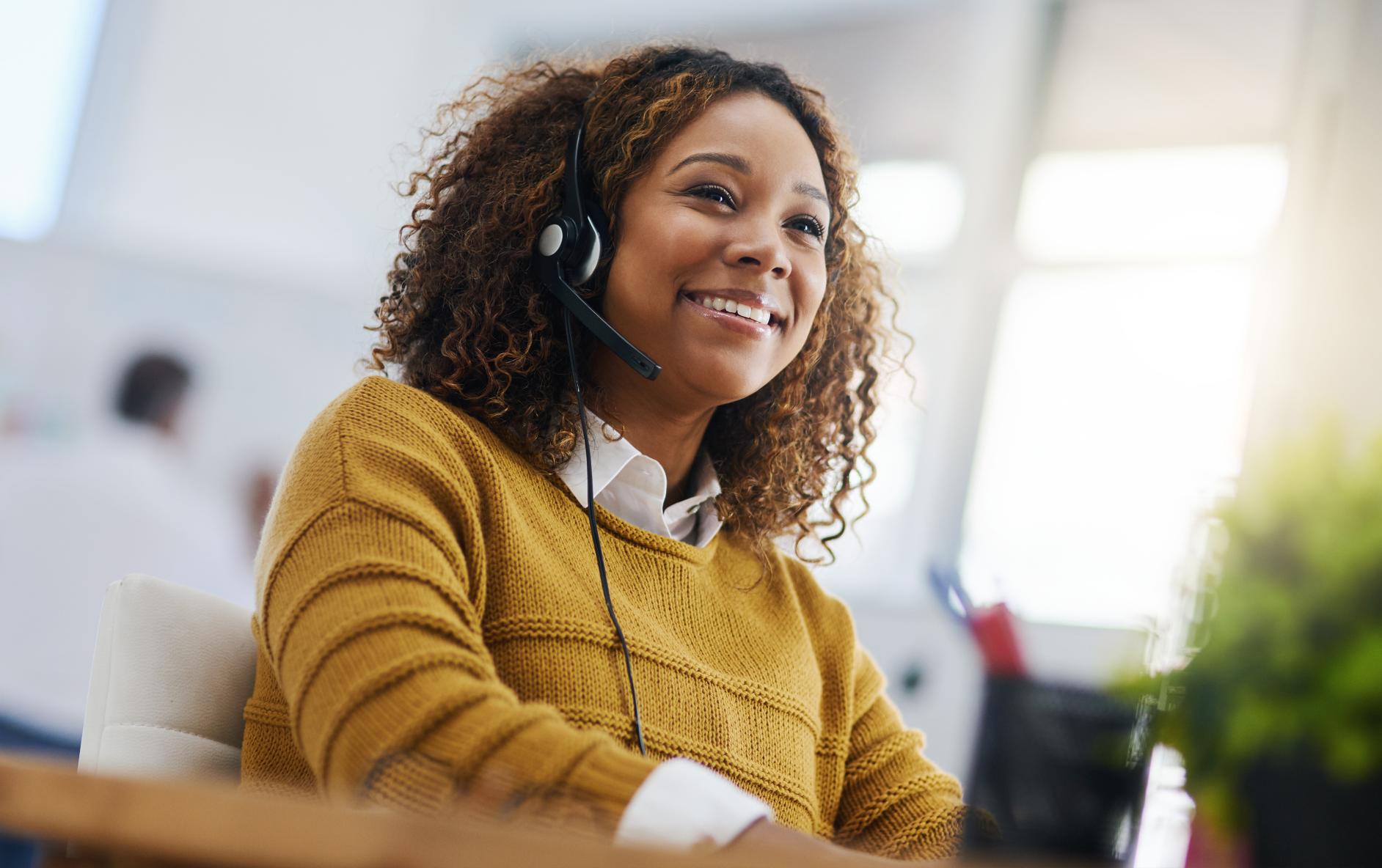 woman_attending_webinar