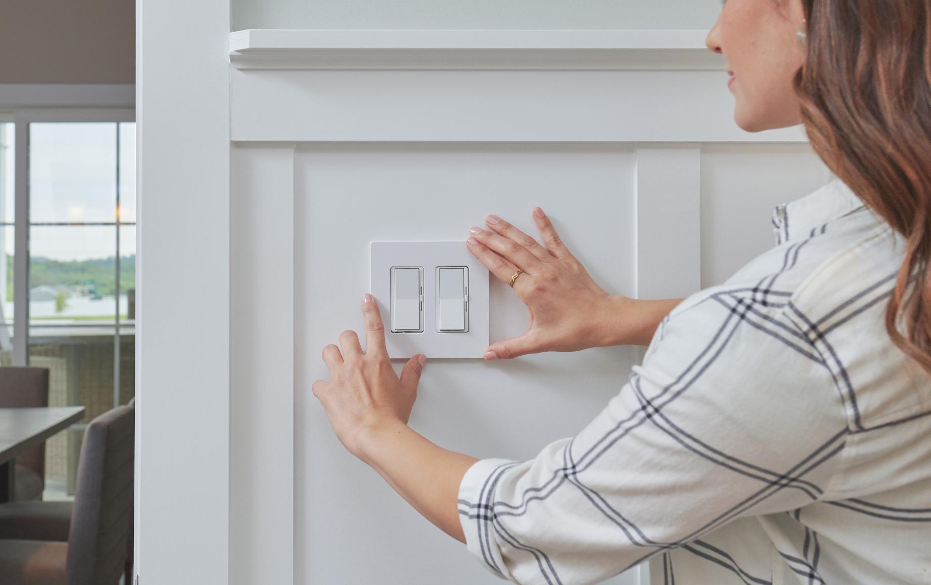 dimmer-wallplate-vignette-caseta-22l
