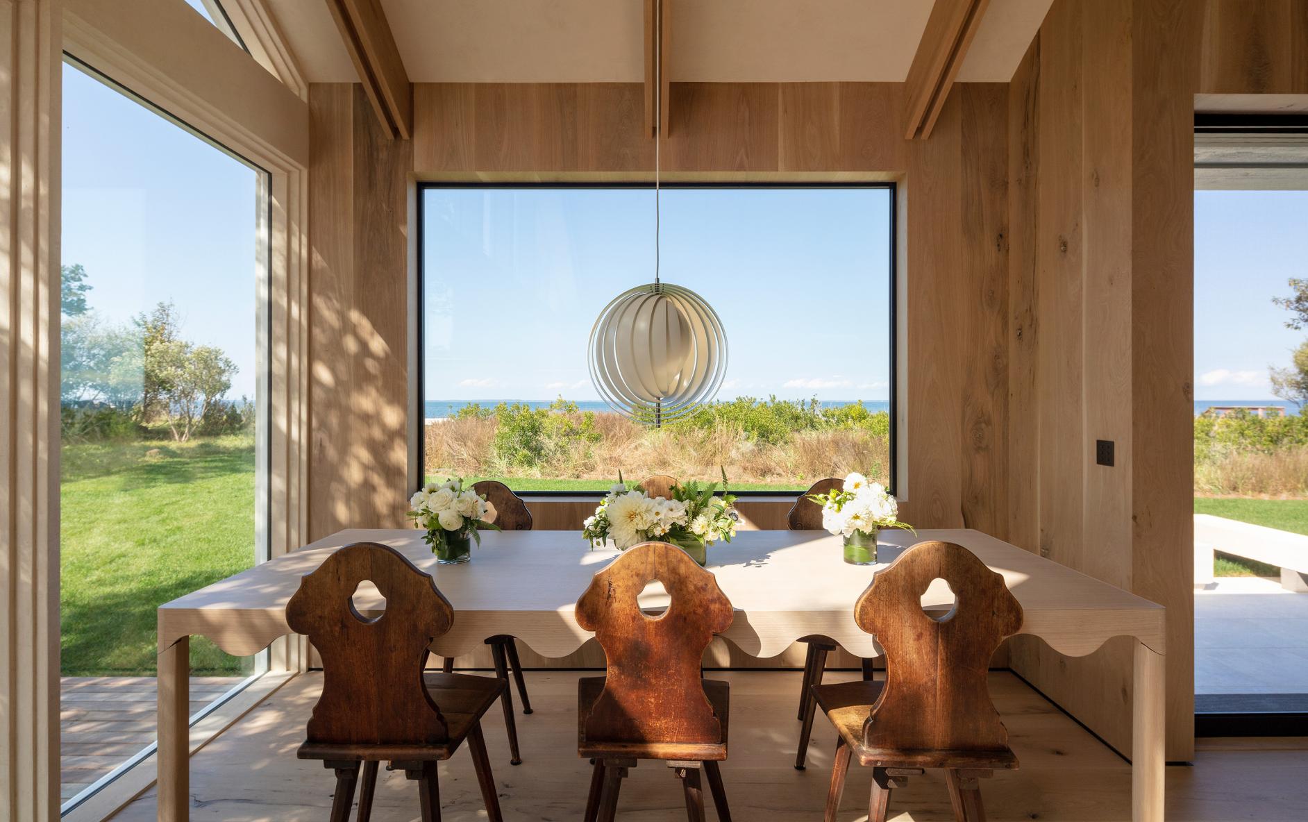 dining-room-east-hampton-straight-7145
