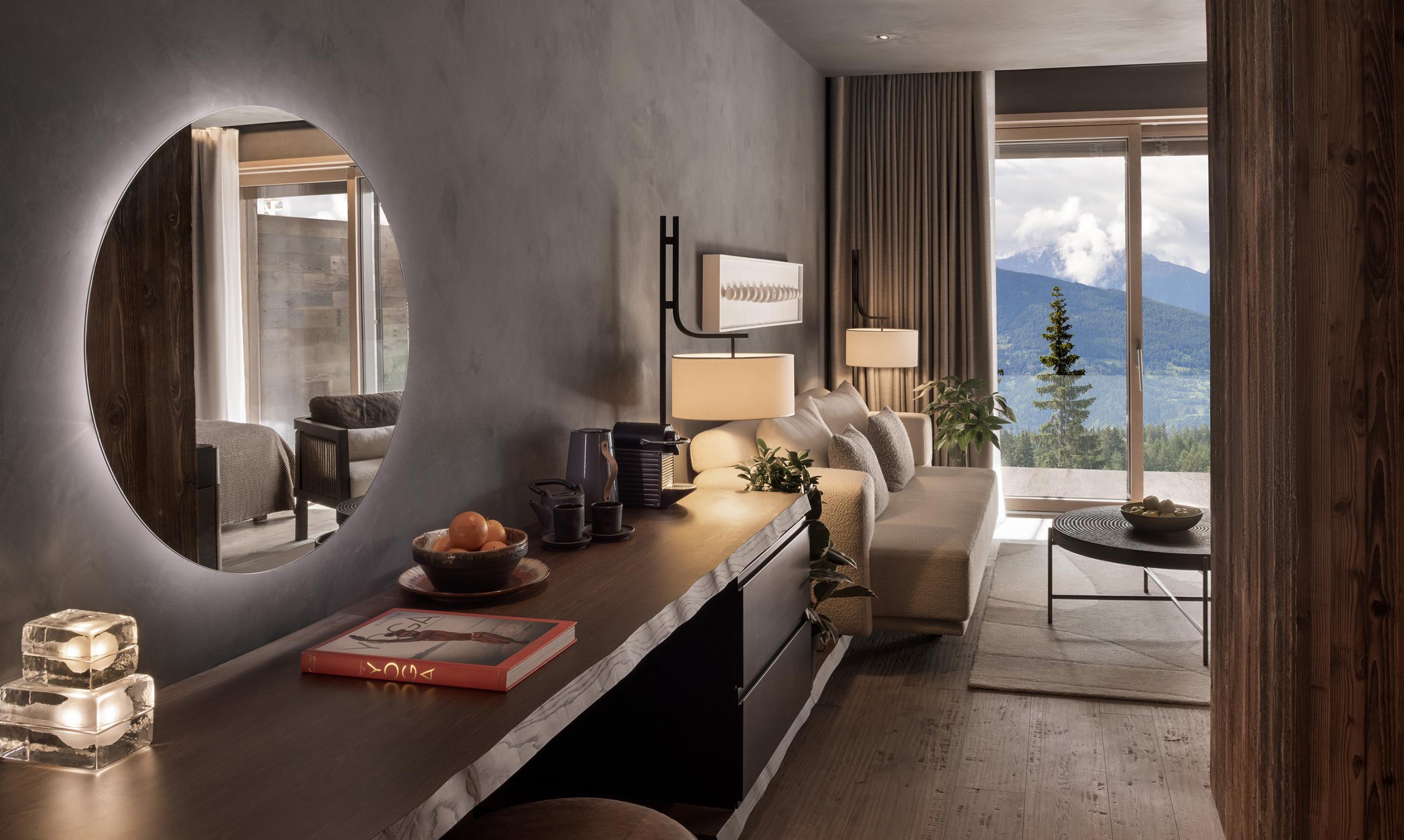 hall-six-senses-7c2a7829