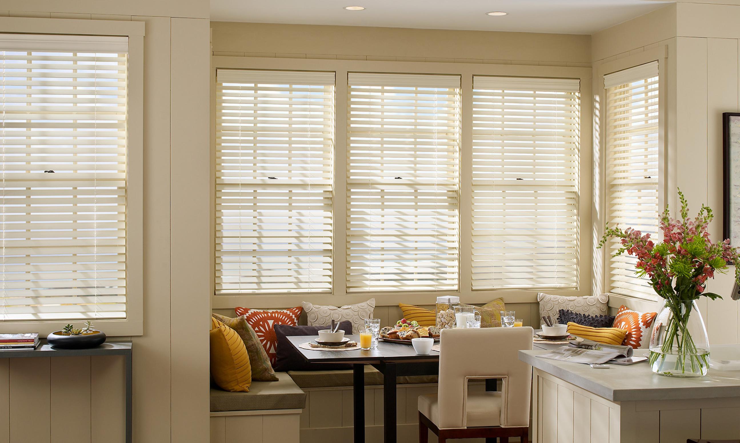 kit-2-wood-blinds-downclosed