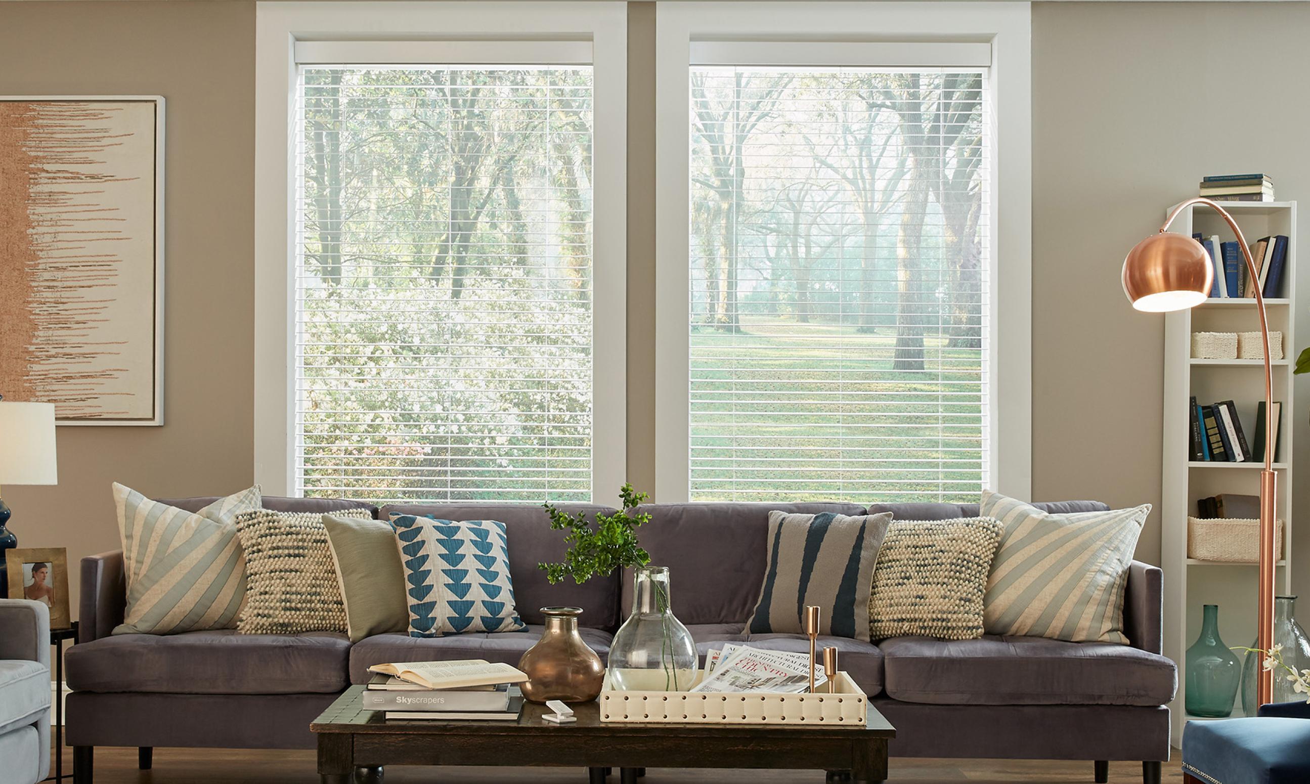 livrm-blinds-s19-white-tilt-open