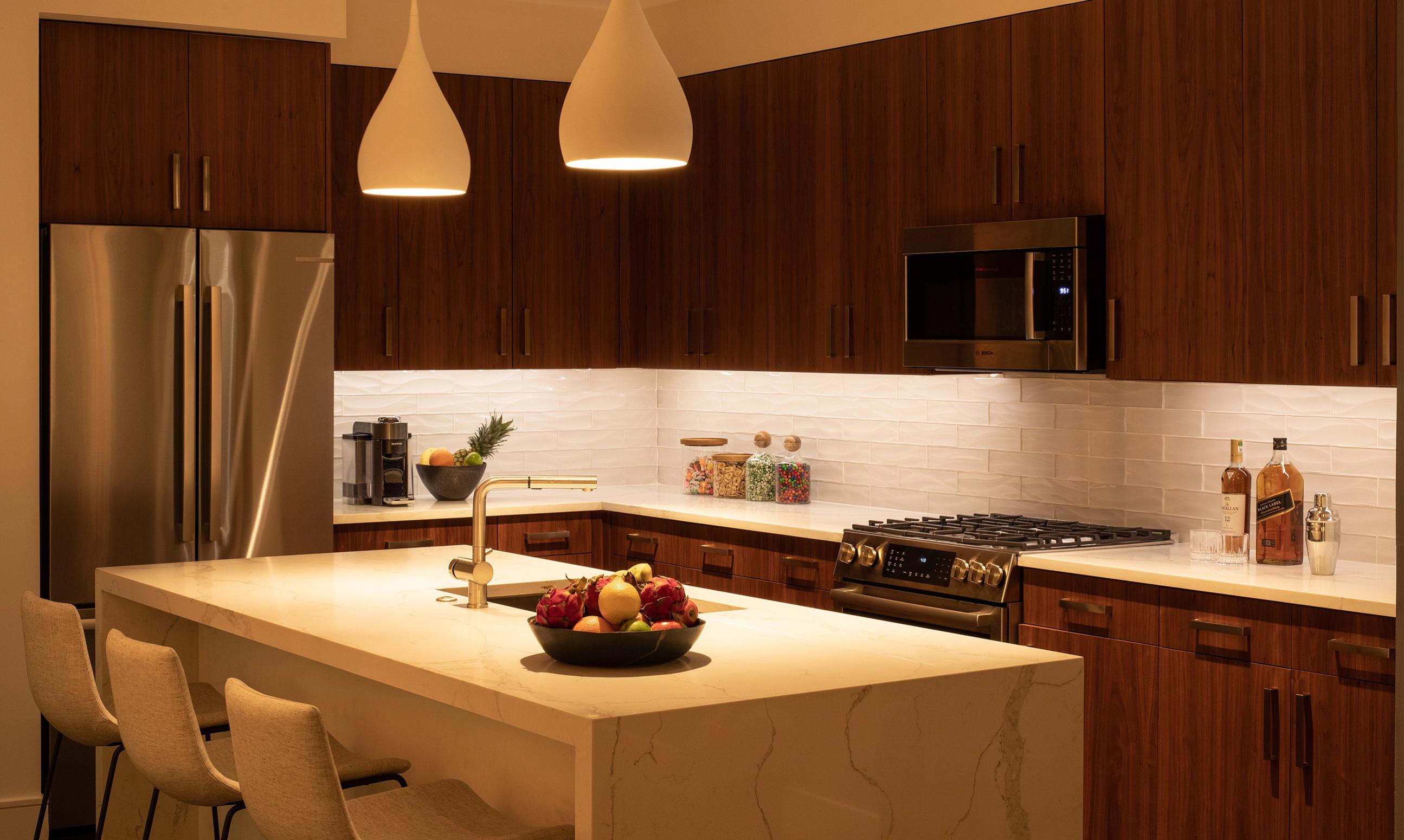 kitchen-dt-hideaway-31-v2.jpg